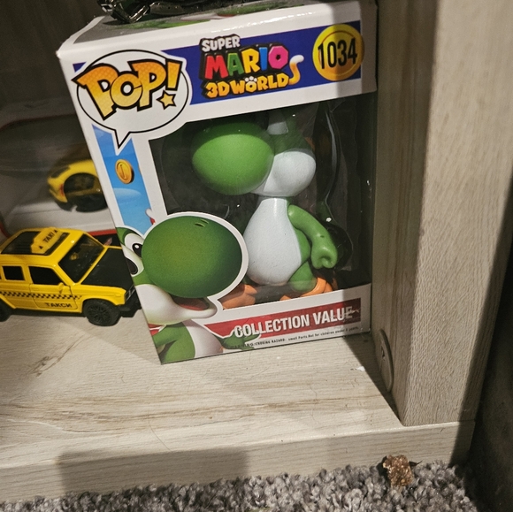 Custom yoshi funko pop (Mario characters) - Picture 1 of 1
